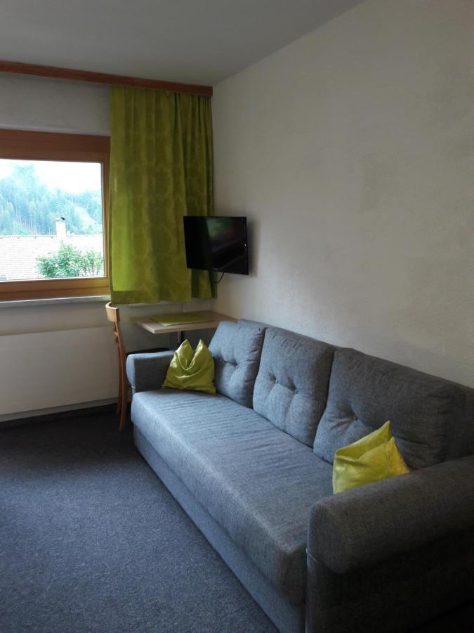 Haus Lifinar - Carmen Juen Apartment ซังคท์กัลเลนเคียร์ช ภายนอก รูปภาพ